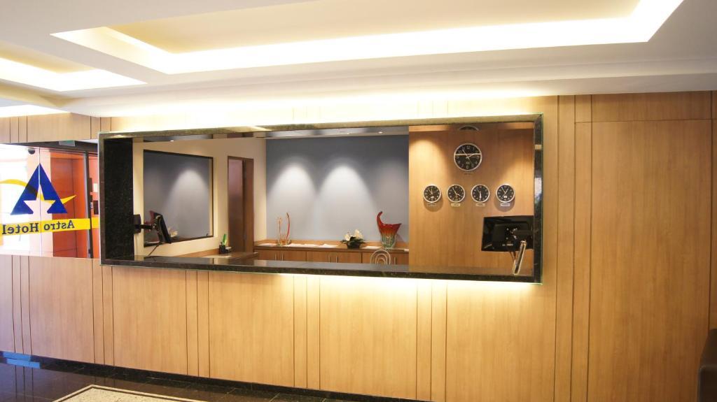 Astro Hotel เซาโจเซดอสกัมปอส ภายนอก รูปภาพ